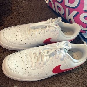 Nike court vision low